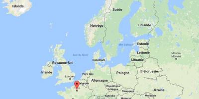 O mapa de paris no mapa da Europa